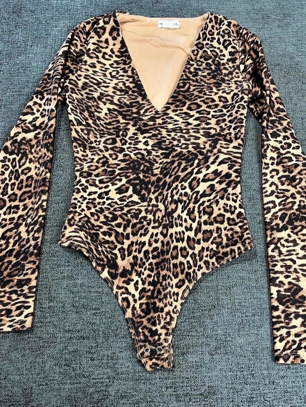 GOOD AMERICAN High Shine Compression Vneck Thong Bodysuit Leopard Print Women XS
